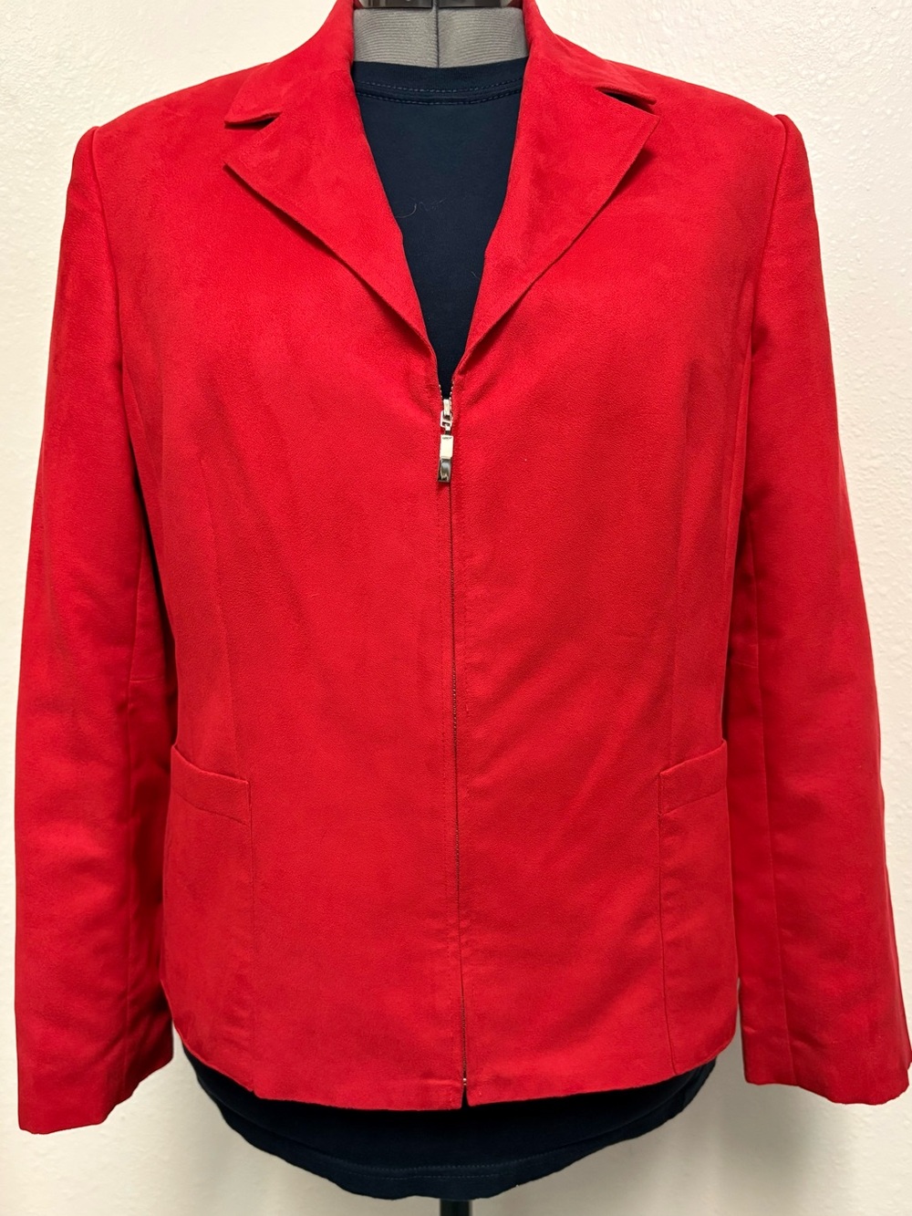 Evan Picone Vibrant Red Zip-Front Blazer